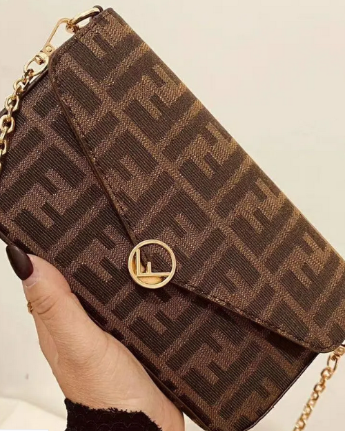 Replica FF Diamonds Wallet on Chain