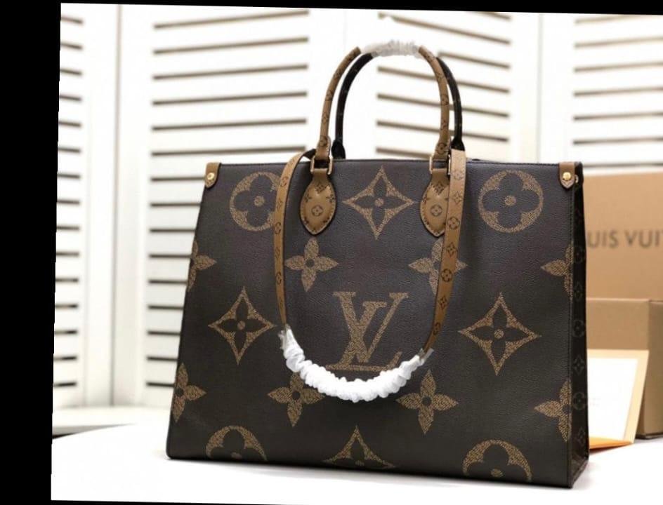 Replica LV Reverse Monogram Giant Onthego MM